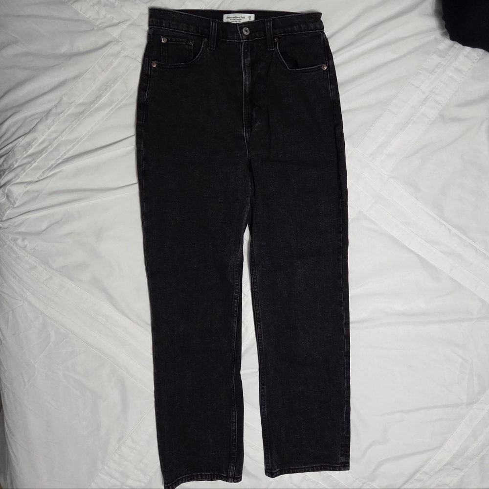 Abercrombie Curve Love Ankle Straight Jean